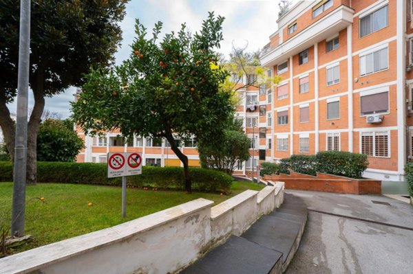appartamento in vendita a Napoli in zona Posillipo