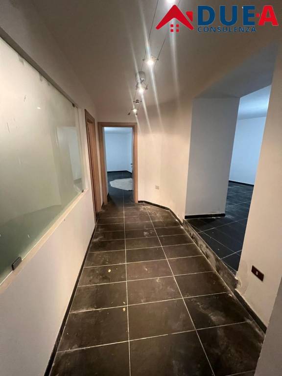 appartamento in vendita a Napoli in zona Fuorigrotta