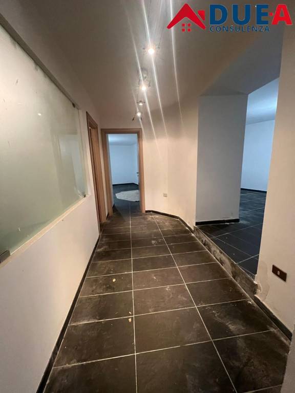 appartamento in vendita a Napoli in zona Fuorigrotta