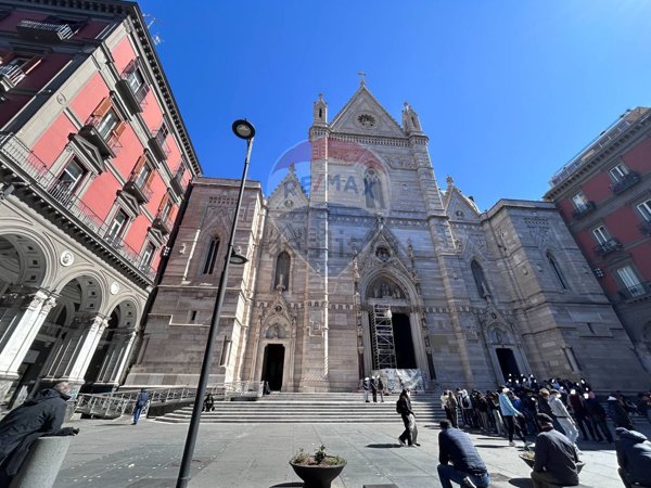 appartamento in vendita a Napoli in zona Pendino / San Giuseppe