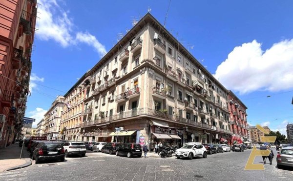 appartamento in vendita a Napoli in zona Zona Industriale-Ferrovia