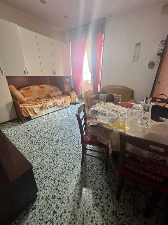 appartamento in vendita a Napoli in zona Mercato