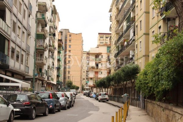 appartamento in vendita a Napoli in zona Bagnoli