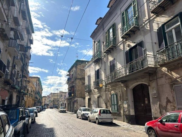 appartamento in vendita a Napoli in zona San Giovanni a Teduccio