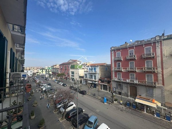 appartamento in vendita a Napoli in zona Ponticelli