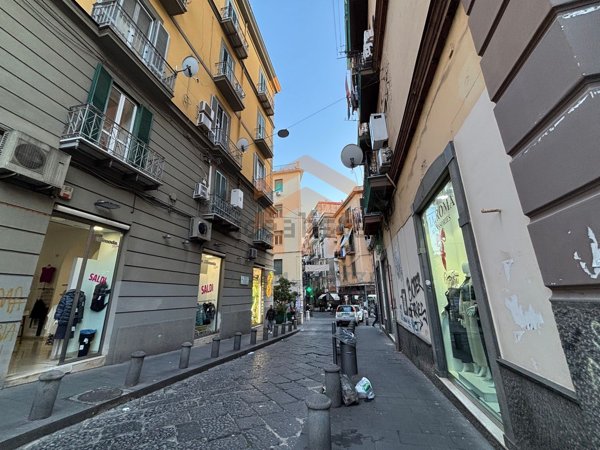 appartamento in vendita a Napoli in zona Pendino / San Giuseppe