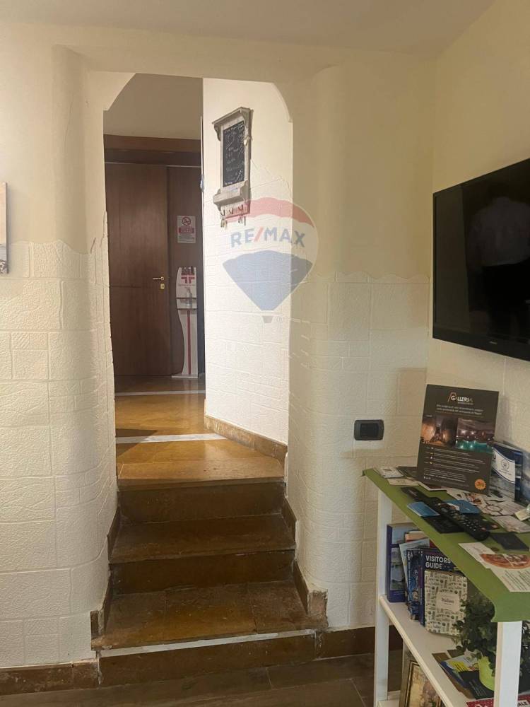appartamento in vendita a Napoli in zona San Ferdinando