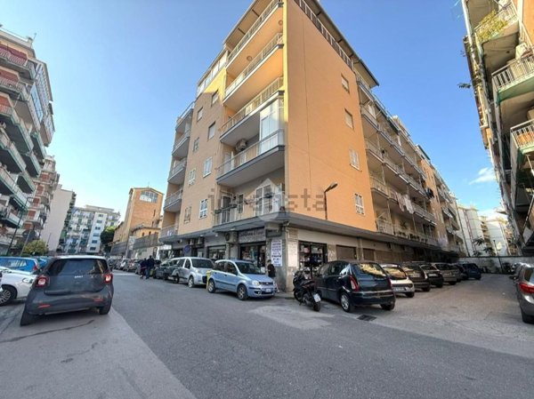 appartamento in vendita a Napoli in zona Secondigliano