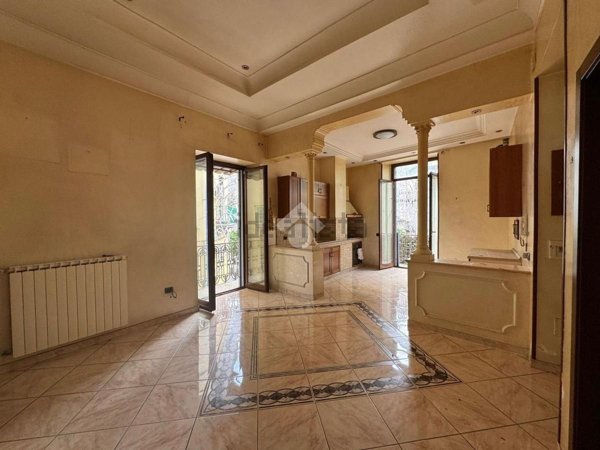 appartamento in vendita a Napoli in zona Secondigliano