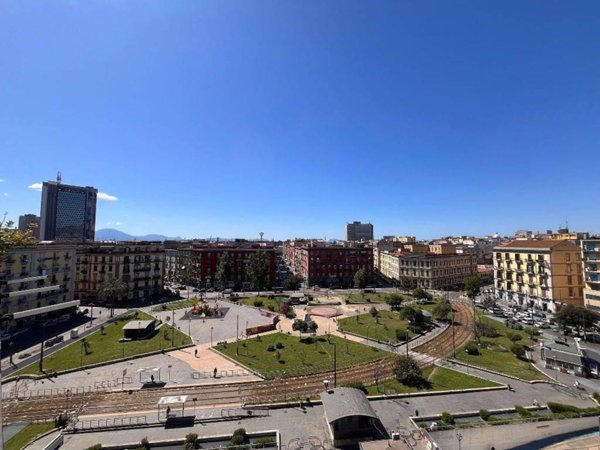 appartamento in vendita a Napoli in zona Zona Industriale-Ferrovia