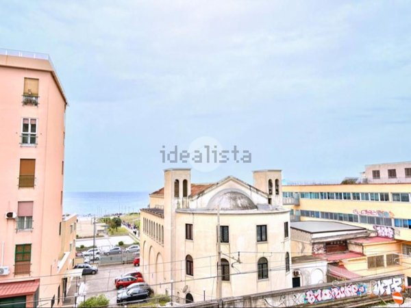 appartamento in vendita a Napoli in zona Bagnoli
