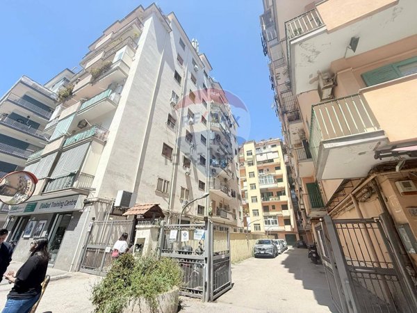appartamento in vendita a Napoli in zona Fuorigrotta