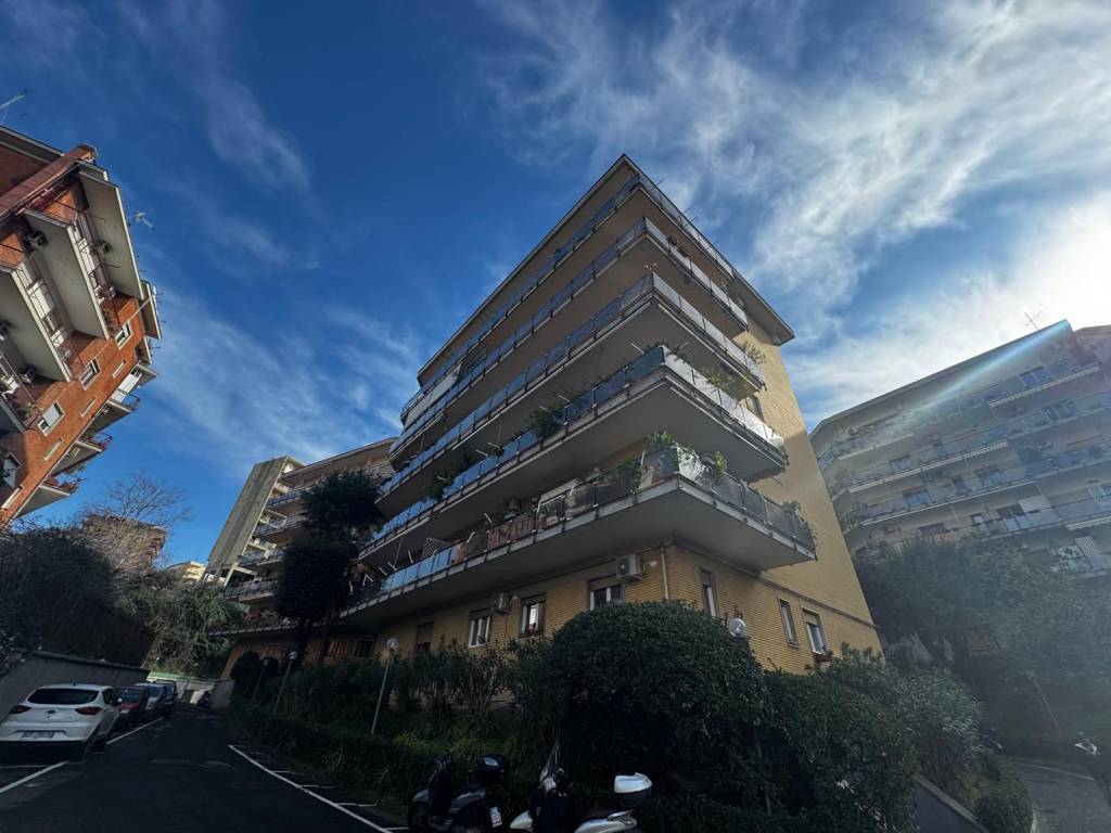 appartamento in vendita a Napoli in zona Vomero