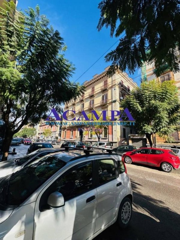 appartamento in vendita a Napoli in zona Secondigliano