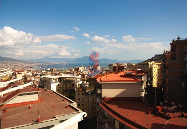 appartamento in vendita a Napoli in zona Stella