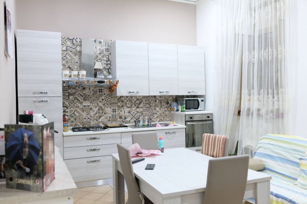 appartamento in vendita a Napoli in zona San Lorenzo