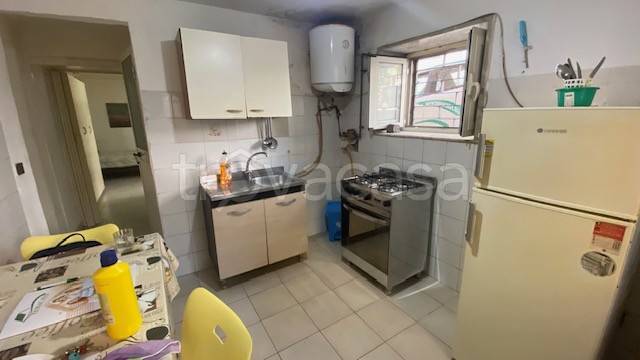 appartamento in vendita a Napoli in zona Bagnoli