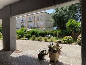 appartamento in vendita a Napoli in zona Fuorigrotta