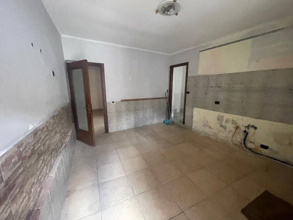appartamento in vendita a Napoli in zona Pianura