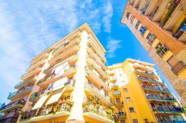 appartamento in vendita a Napoli in zona Arenella