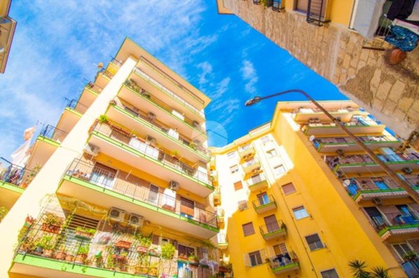 appartamento in vendita a Napoli in zona Arenella