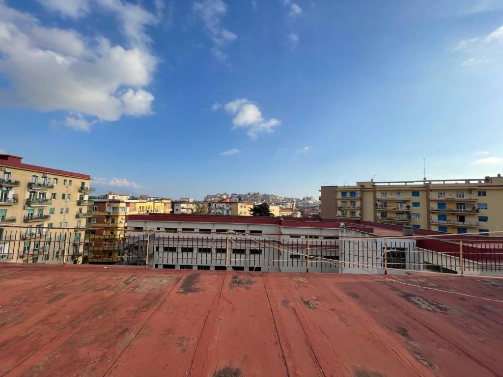 appartamento in vendita a Napoli in zona Arenella