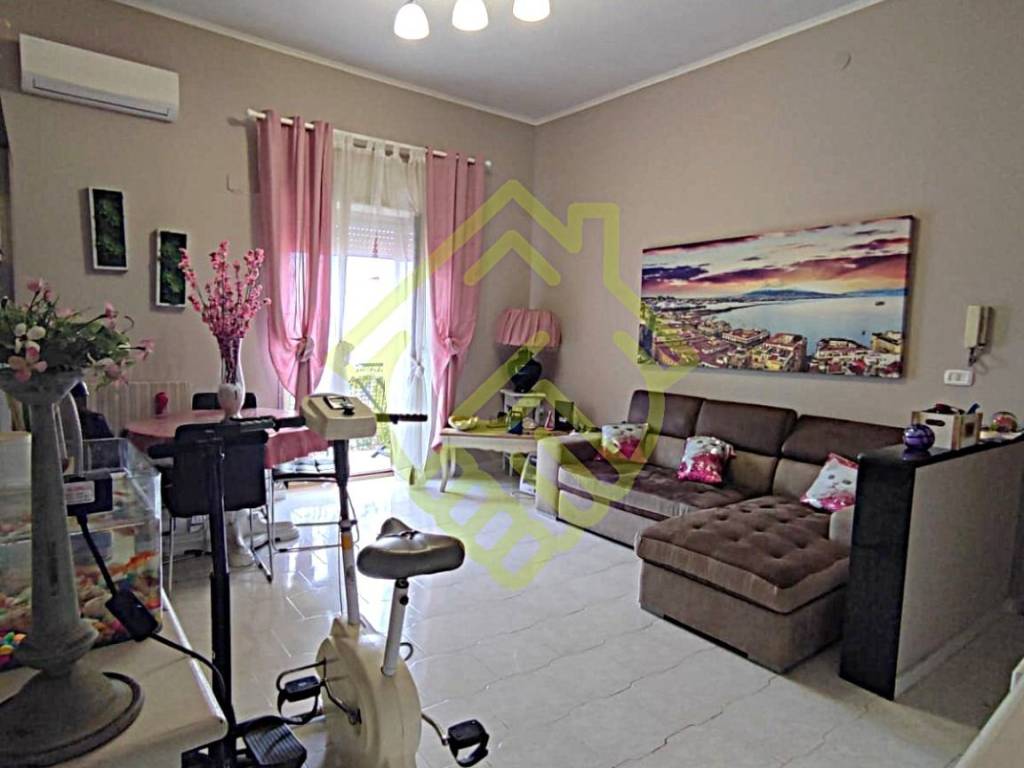 appartamento in vendita a Napoli in zona Camaldoli
