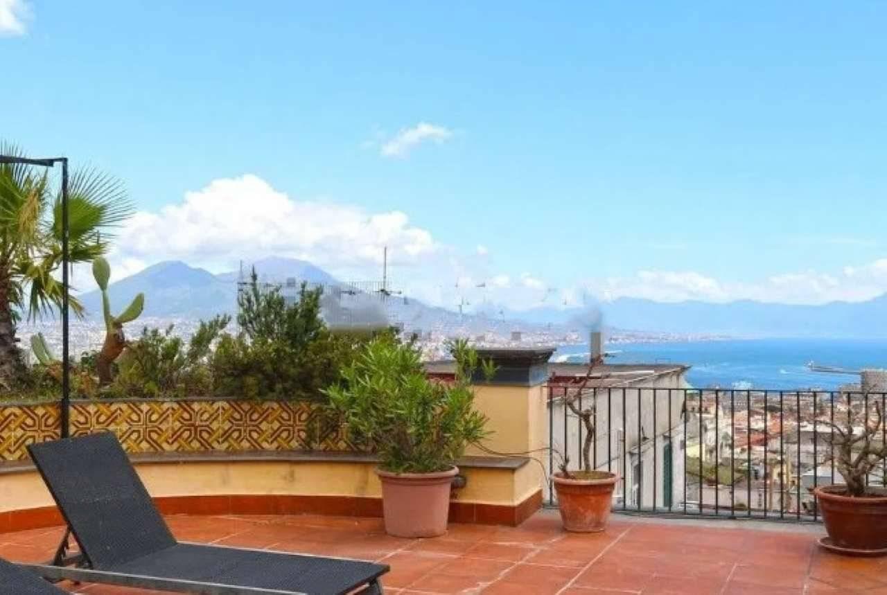 appartamento in vendita a Napoli in zona Arenella