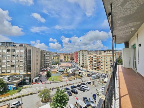 appartamento in vendita a Napoli in zona Vomero