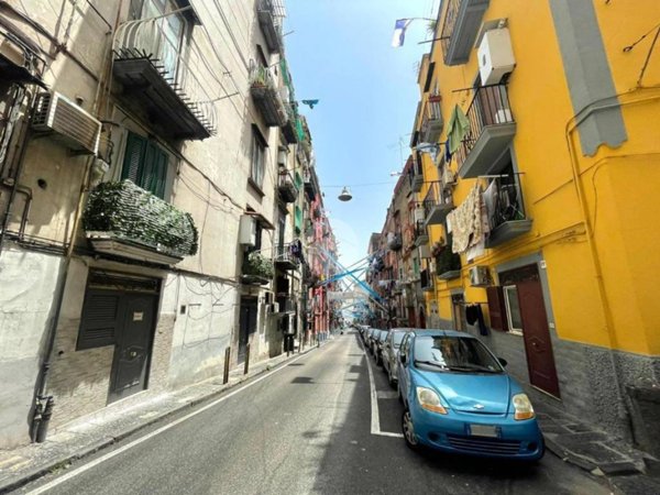 appartamento in vendita a Napoli