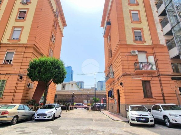 appartamento in vendita a Napoli in zona Poggioreale