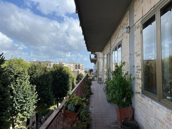appartamento in vendita a Napoli in zona Arenella