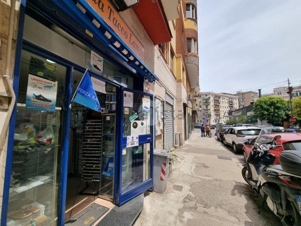 appartamento in vendita a Napoli in zona Arenella