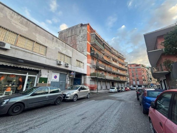 appartamento in vendita a Napoli in zona Capodimonte / Colli Aminei
