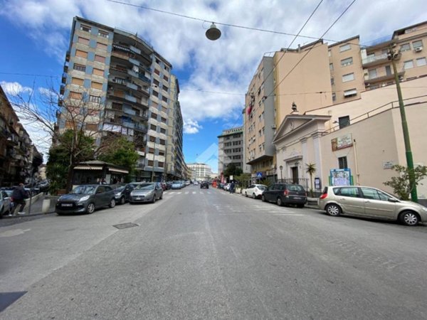 appartamento in vendita a Napoli in zona Pendino / San Giuseppe