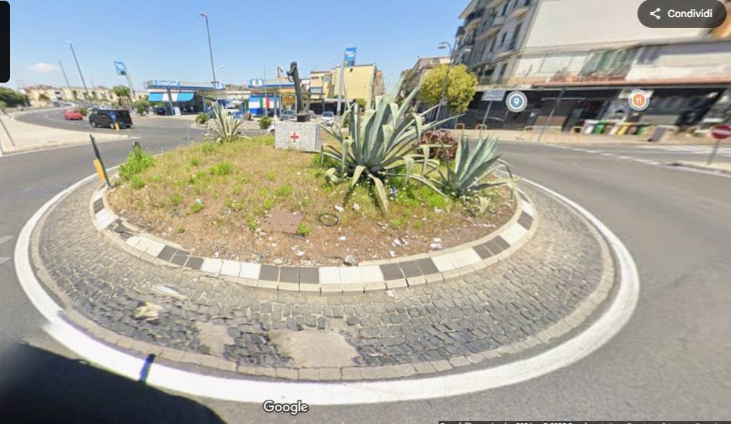 appartamento in vendita a Napoli in zona Barra