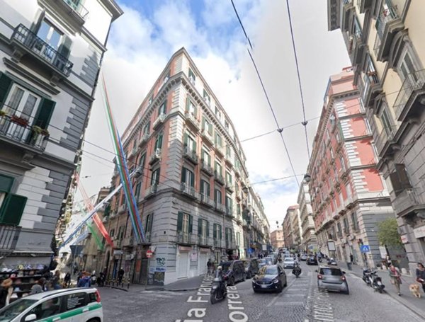 appartamento in vendita a Napoli in zona Montecalvario