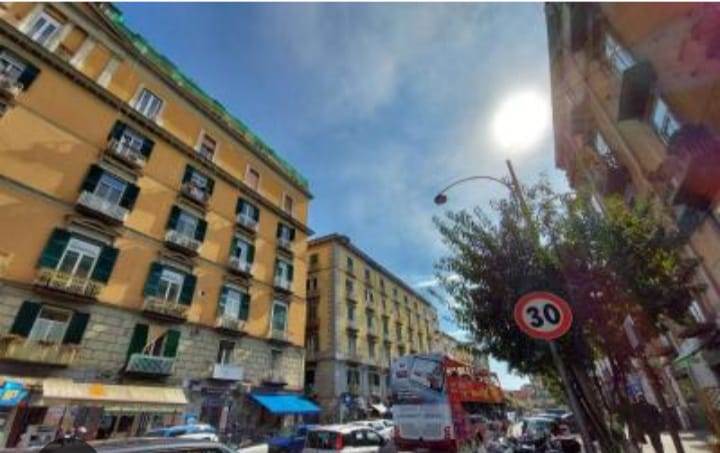 appartamento in vendita a Napoli in zona Stella