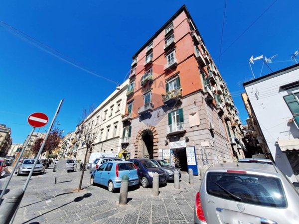 appartamento in vendita a Napoli in zona San Lorenzo