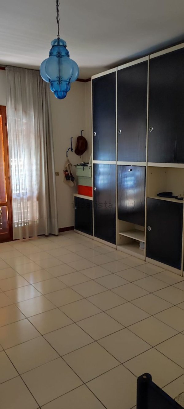 casa indipendente in vendita a Napoli in zona Secondigliano