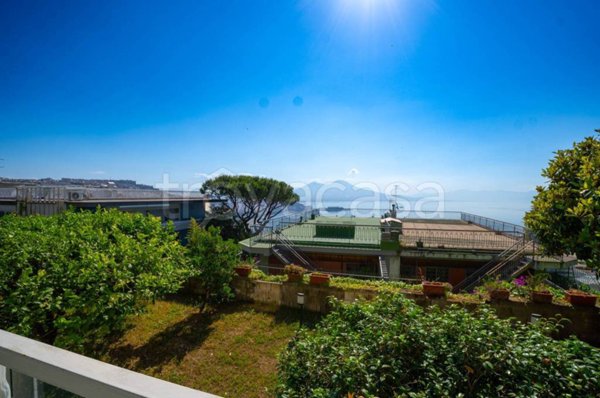 appartamento in vendita a Napoli in zona Posillipo