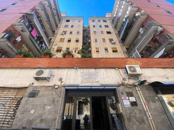 appartamento in vendita a Napoli