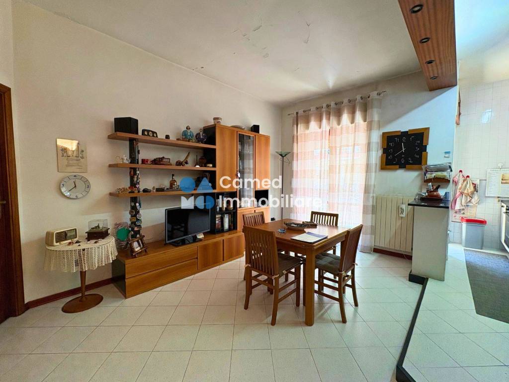 appartamento in vendita a Napoli in zona Pianura