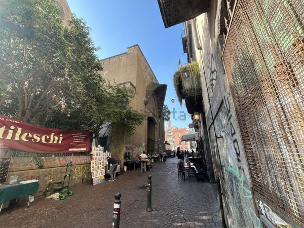 negozio in vendita a Napoli