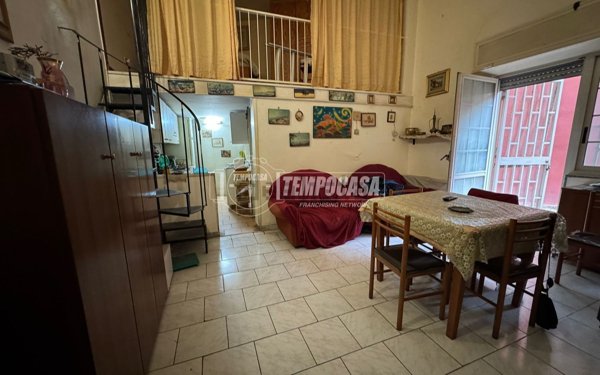 appartamento in vendita a Napoli in zona Bagnoli