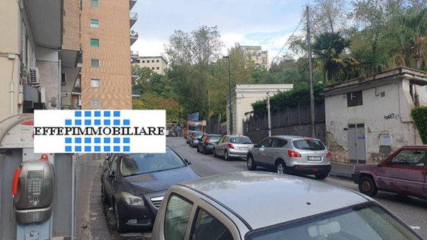 appartamento in vendita a Napoli in zona Fuorigrotta