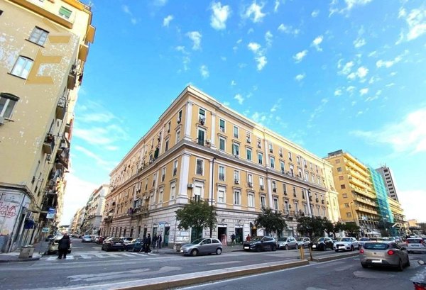 appartamento in vendita a Napoli in zona Zona Industriale-Ferrovia