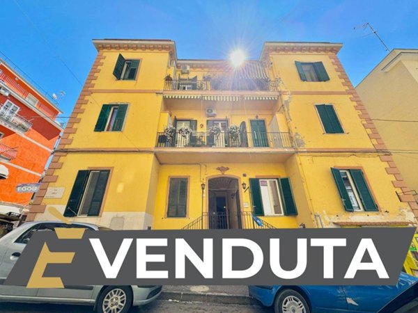 appartamento in vendita a Napoli in zona Bagnoli