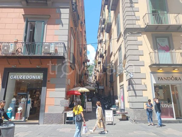 appartamento in vendita a Napoli in zona Montecalvario