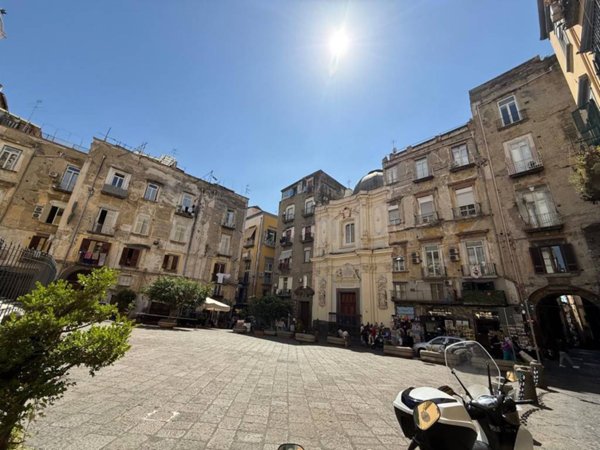 appartamento in vendita a Napoli